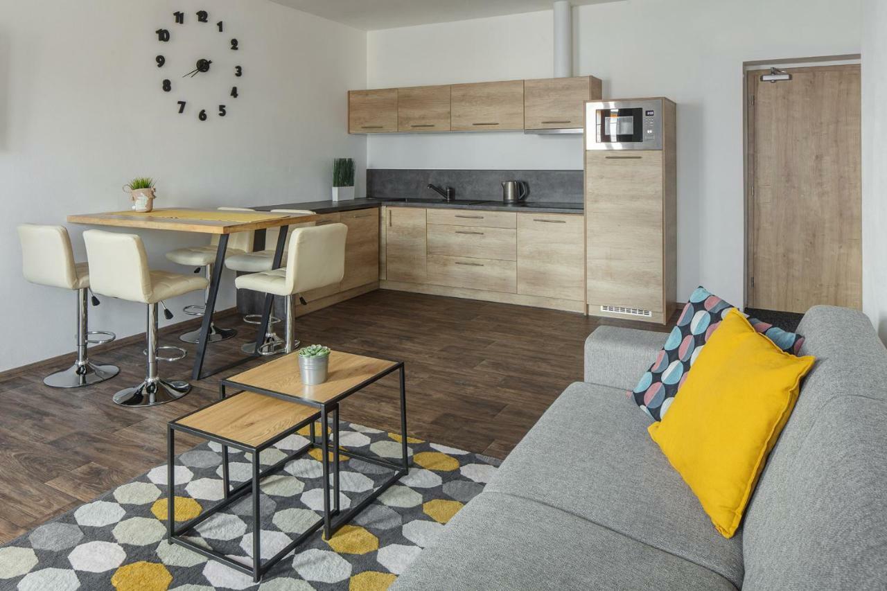 Apartmány Anička Zelezna Ruda Exterior foto